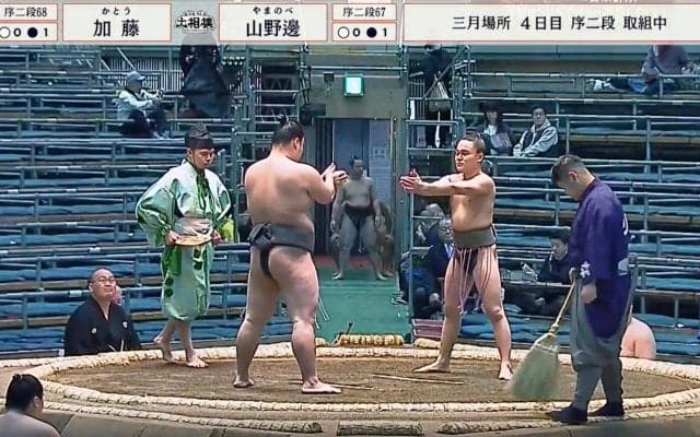 「細つよ」16歳170cmの小兵力士が驚異の押し出し　「すごい」「やっぱりセンスある」館内どよめき