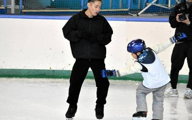 唯一のリンクが消える愛媛の選手たちへ　高橋大輔さんが送るエール