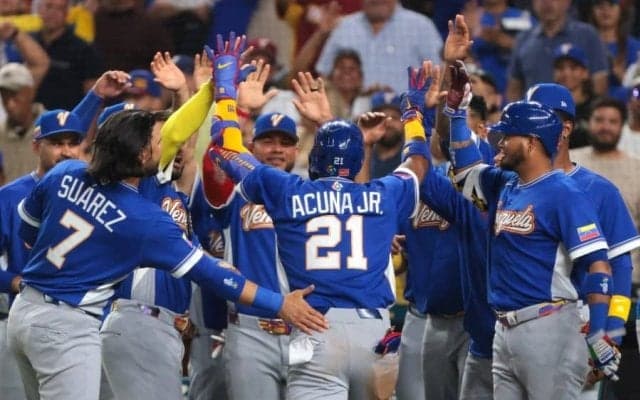 侍J、初対戦となる難敵ベネズエラとは？　アクーニャJr.以外にもスターだらけ、先発は206億円左腕