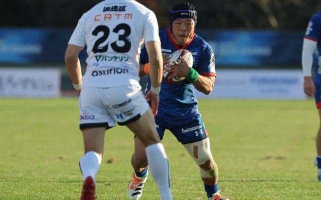 ダサい自分から抜け出し、テーピングを巻く日々。泰然自若の37歳が歩み続けるラグビー道