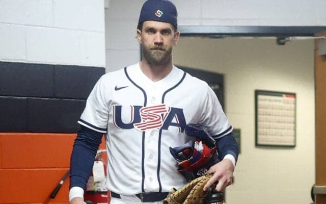 薄氷の8強進出も米代表に吹く逆風　長打率.000の大不振で、“大会軽視発言”の主砲に非難は止まず「他国は真剣に臨んでいる」「見苦しい」【WBC】