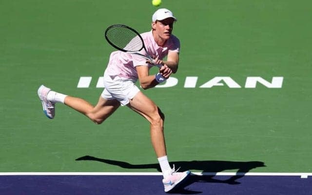 シナー、20歳の新鋭ティエンを圧倒し2年ぶり4強「大きな舞台のために練習してきた」[BNPパリバ・オープン]