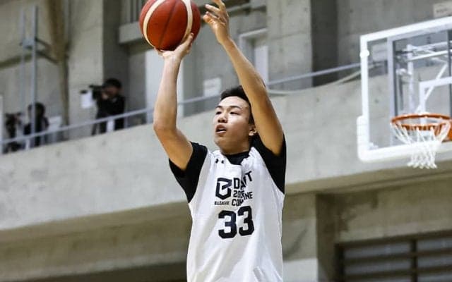 鳥取城北出身の内山晴輝がトライフープ岡山へ…ドラフトエントリーした19歳SG