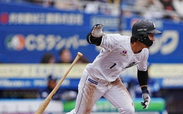 【ロッテ】藤原恭大が４打数４安打　３打席でバット折れるも「わざと折れるような打ち方を…」