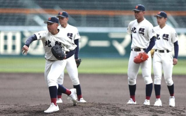 【センバツ】北照は投内連携など守備を重点に置いたメニュー　上林監督が語るその狙いは
