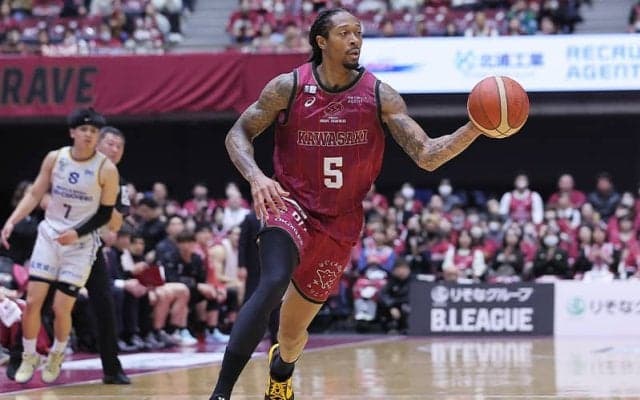 B1川崎のテリーが全治2～3週間の足関節捻挫…今季10.4得点を挙げている主力負傷