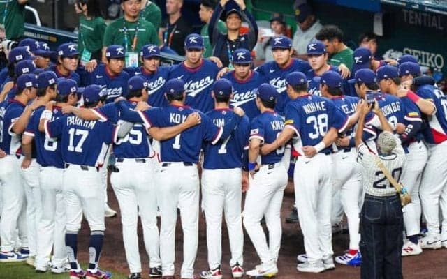 「素晴らしいスポーツマンシップ！」ドミニカに惨敗後の韓国チームの“ふるまい”に世界が注目「この打線相手によくやったよ」「なんて規律正しいの」【WBC】