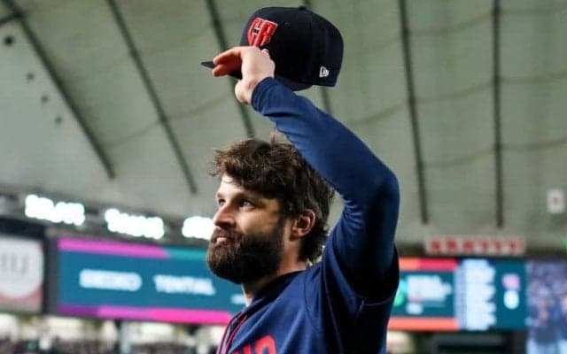 サトリア父「本当に誇らしい気持ち」　有終の代表引退マウンドに「まさに頂点でキャリアを終えた」と拍手喝采【WBC】