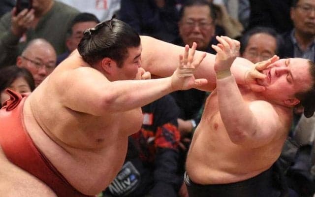 熱海富士が安青錦に雪辱星！「動画も何回も見た」先場所Ｖ決定戦で敗れた首投げにも対応　充実笑み「どうきても大丈夫なように」