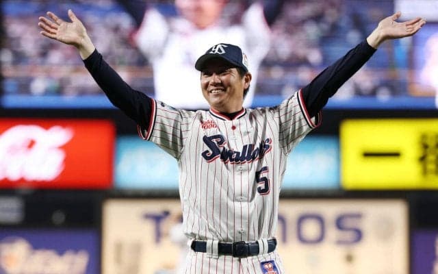 【ヤクルト】川端慎吾引退セレモニーで村上宗隆からビデオメッセージ「尊敬するところばかり…」