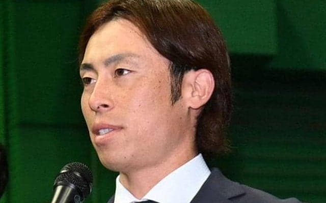 「助けに来てくれたら生き返りそう」「助けられたい～♥」元阪神選手が救命講習修了証持つ姿に反響