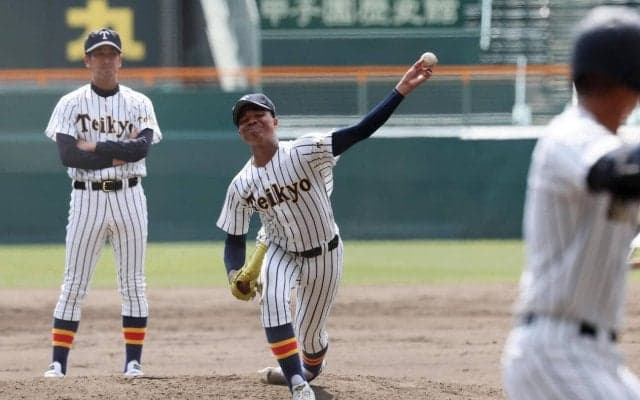 【センバツ】伝統の縦じまが帰還　帝京が15年ぶりに甲子園練習　金田監督「すごくワクワク」