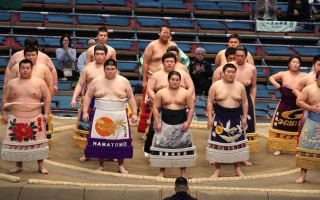 早大出身の川副ら18人が新序出世披露　夏場所から番付にしこ名が載る
