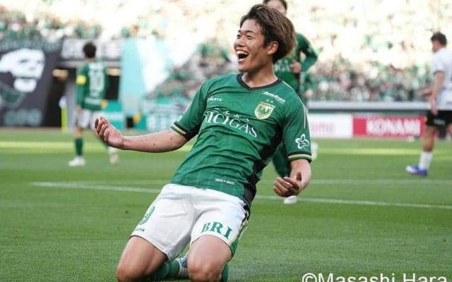 4万人超の国立に響いた東京V・城福浩監督の雄叫び！エースFW染野唯月の鮮やかボレー弾で浦和撃破！チーム全員でのハイプレス＆強固な守備で完封勝ち！