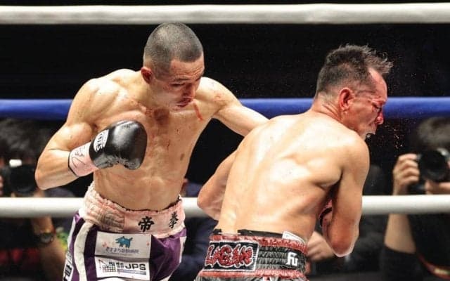 増田陸がレジェンド・ドネア撃破！「必ず世界王者になります」元世界５階級の４３歳に圧巻の８回ＴＫＯ勝ち　７回に鮮烈左ストレート炸裂でダウン、８回にドネア陣営がタオル　王座挑戦権獲得