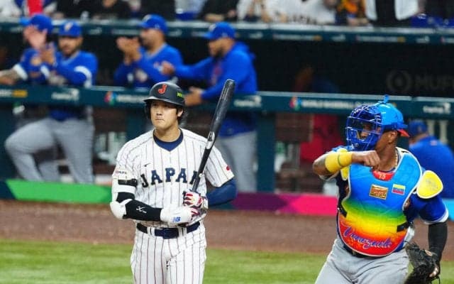 【WBC】大谷翔平がチャレンジ失敗　7回、バットが捕手のミットに触れたと打撃妨害アピールも