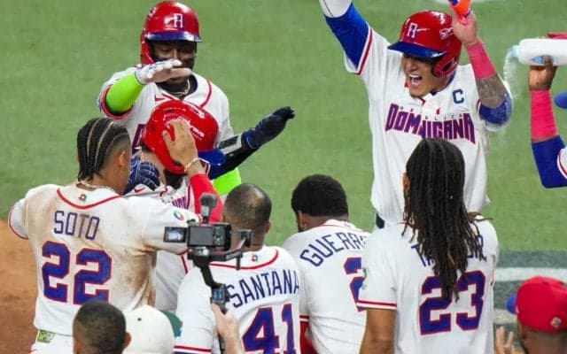 「そろそろ笑えない」会見場で日本製品を吐き捨て　話題となったドミニカ選手の行動に批判噴出「スポンサーにあまりにも失礼過ぎる」【WBC】