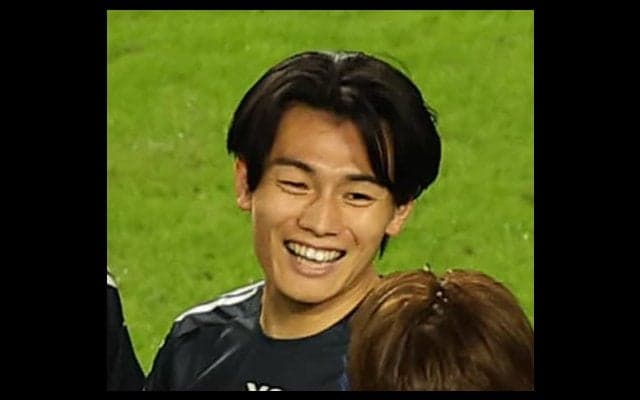 上田綺世２分間で２発、２戦連続マルチ22点目　妻の由布菜月さんが見守る中、フェイエ逆転勝ち