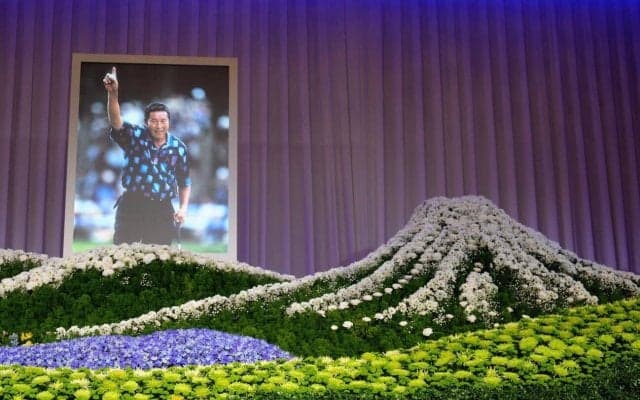 尾崎将司さんお別れの会に王貞治、松山千春、なべおさみら／主な参列者一覧