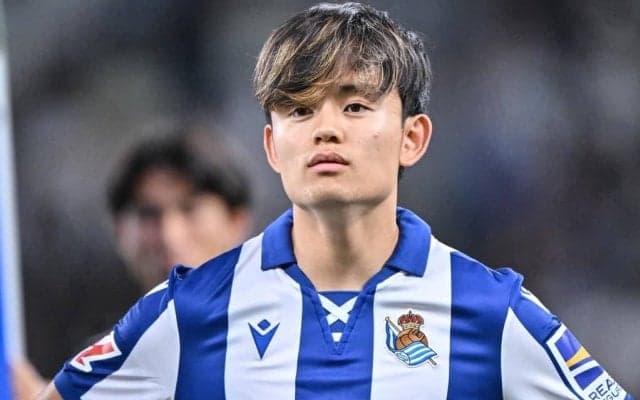 ｢絶対面白いこと言ってると思ったら案の定w｣長期離脱中の久保建英が自身の回復ぶりを流暢なスペイン語＆軽快ジョークで語る！｢もう何人かの選手よりも速く走れている｣