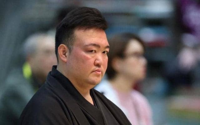 元稀勢の里、元若嶋津の日高六男さんを悼む「たくさん声をかけていただきました」