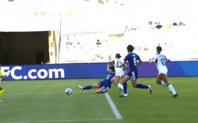 「一番難しいのを…」なでしこFWの“迫力スライディング弾”にOG岩渕真奈も驚愕！千葉玲海菜は「狙い通り」とニヤリ【女子アジアカップ】