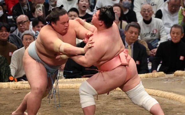 琴勝峰４連勝＆自己最速９日目で勝ち越し　集中力と体かみ合い「とにかく落ち着いている」