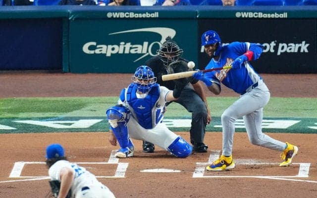【WBC】侍ジャパン隅田から２ランを放ったベネズエラ・ガルシアがセーフティーバントで出塁