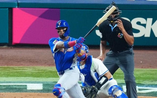 【WBC】スタンドはベネズエラコールの大合唱　１点を追う７回に４連打で逆転　初の決勝進出へ