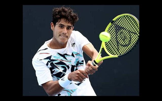  21年ぶり 小国からトップ100誕生 