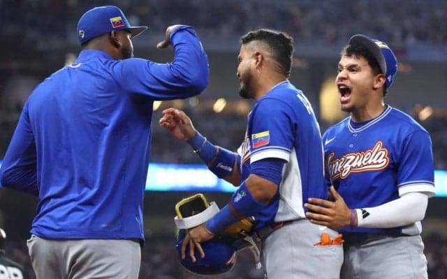 ベネズエラが初の決勝進出　侍J倒した勢い持続…“南米の雄”が7回一気に逆転　イタリアは今大会初黒星も終戦【WBC】