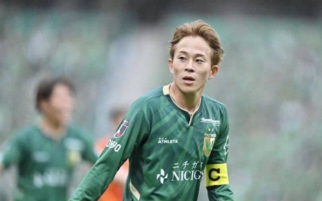 ｢森田がブルーロックしてる｣東京V 10番の華麗な“空中2枚突破”ドリブルシーンに反響！｢リアル凪誠士郎…｣｢このシーン何度も見返しました｣