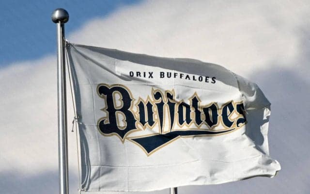 【オリックス】栄えある大阪市大正区アンバサダー１号に決まったのは？　特大名刺と委嘱状贈呈