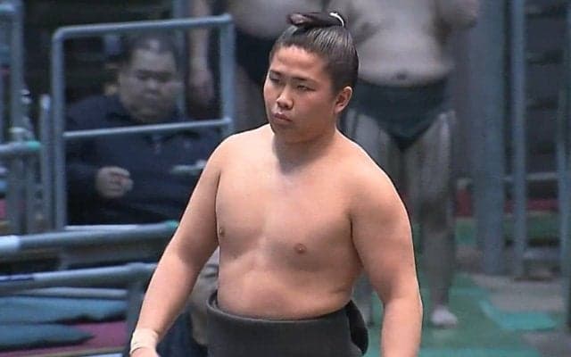 17歳・身長166センチ小兵力士の“極太脚”に「太ももが凄い」ファン驚嘆 「身体大きくなってる」かつての天才相撲少年に期待の声