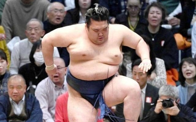 豪ノ山　止まらん６連勝　地元開催で日に日に増す歓声について「もっと大きくなるように」　霧島と首位対決「ここからが大事」