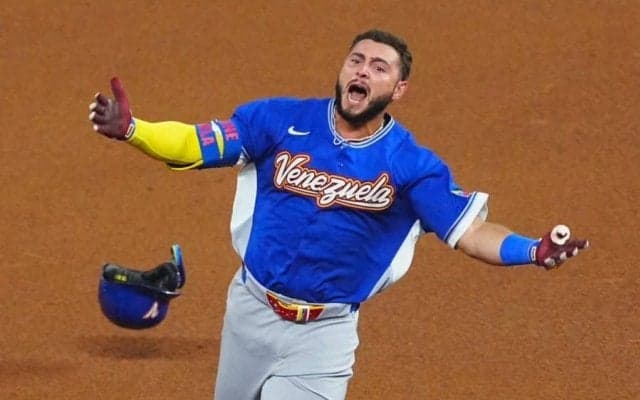 米国代表が沈黙…侍J撃破の立役者が「また打った」　WBC初の“快挙”に追い風「すごすぎる」