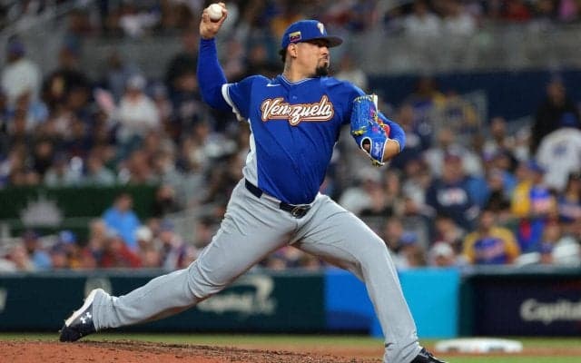 【WBC】オリックス所属のベネズエラ・マチャドがハーパーに痛恨の同点２ランを浴びる…