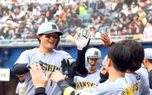 阪神・森下　ベネズエラ戦彷彿のＯＰ戦１号　先発ルーカスは５回２失点で開幕ローテ手中、順当なら４・１ＤｅＮＡ戦
