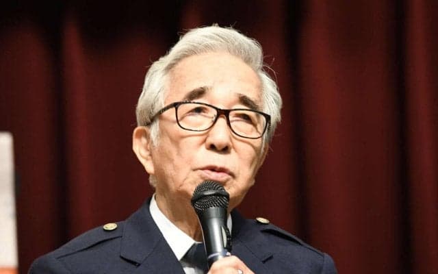 94歳大村崑が連日の春場所観戦　SNSでは「ほんま相撲好きなんやなぁ」「お元気で良かった」