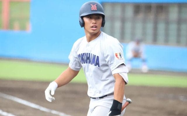 【センバツ】登録変更選手発表！横浜は98年PL学園4番打者を父に持つ右の強打者がベンチ入り
