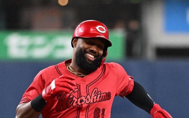 【広島】ファビアンがオープン戦12打席ぶりの安打　オリックス・エスピノーザから左前打