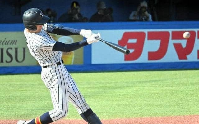16年ぶり初戦突破の帝京　甲子園初安打の目代龍之介が得た自信