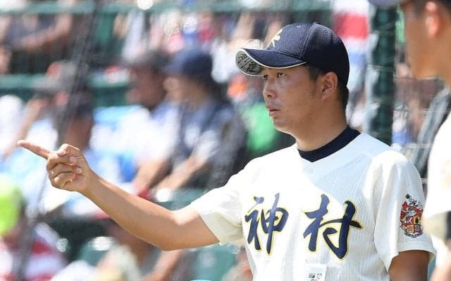 【高校野球】「遅刻はよくあること」「僕たちは史上最弱」だった神村学園を、九州屈指の強豪に変えた小田監督の原点と信念