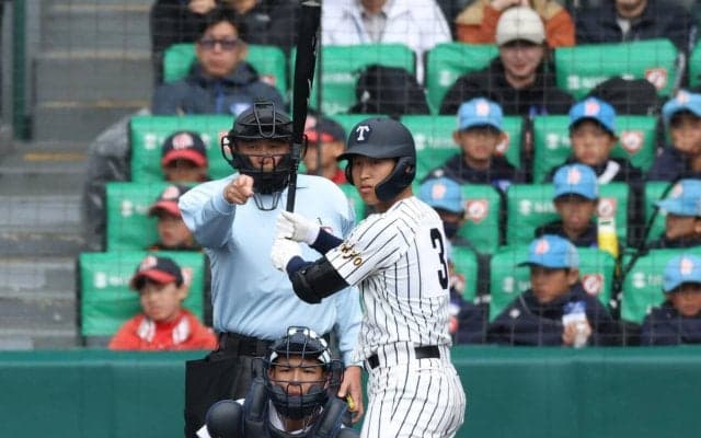 【センバツ】帝京投打の要「１番DH」安藤丈二の第１打席は空振り三振