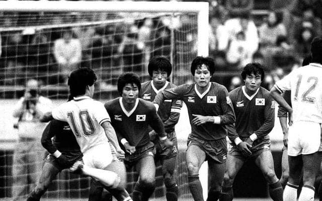 その場にいなかった「後悔がある」　本来代表の中心にいるべき男は木村和司の伝説のFKをどこか冷めた目で見ていた