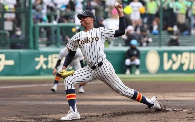 「帝京魂」で8回逆転劇！開幕戦で150キロ左腕を攻略し、15年ぶりの聖地勝利【26年センバツ】






