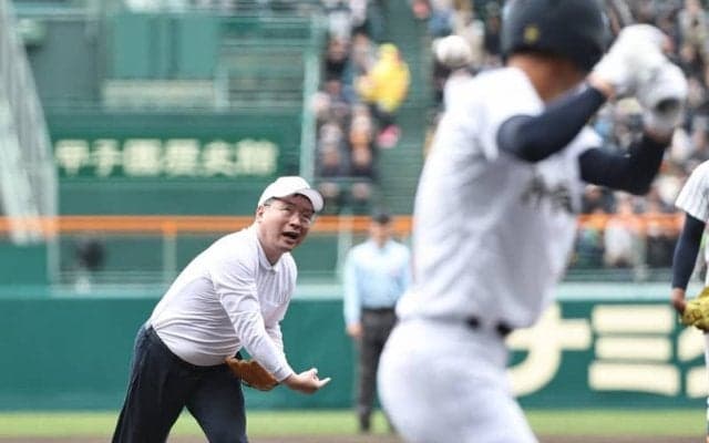 「選手は声援の中で」全盲の河合スポーツ庁長官がセンバツ始球式