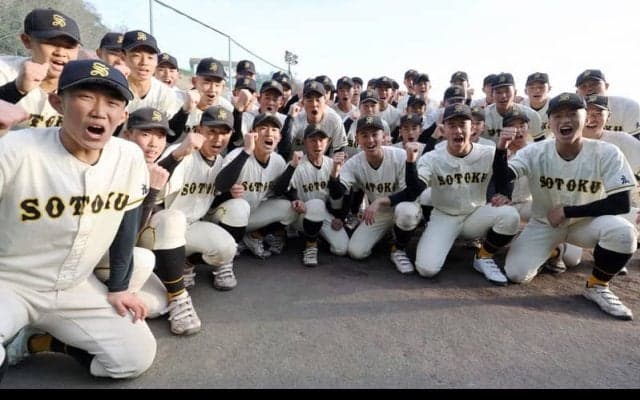 33年ぶり出場の崇徳　軟式が4日間延長五十回で話題も　センバツ