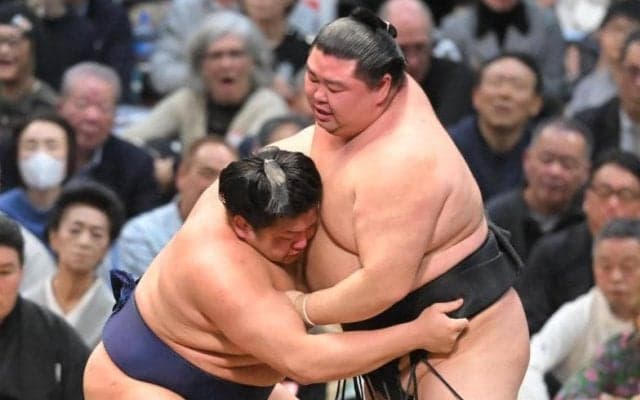 豊昇龍からのダメ出しに朝白龍がリベンジ誓う「土俵でどんな顔になるのか見たい」【大相撲春場所】