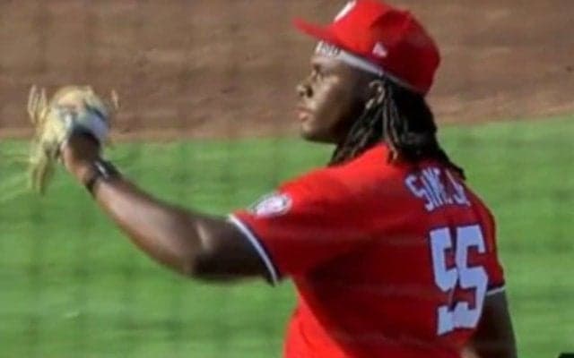 18歳が衝撃162キロ　米国にまた現れた怪物…現地騒然「クレイジー」「何者？」